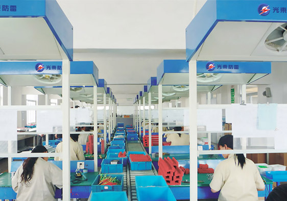 光束防雷浪涌保護(hù)器源頭生產(chǎn)廠家