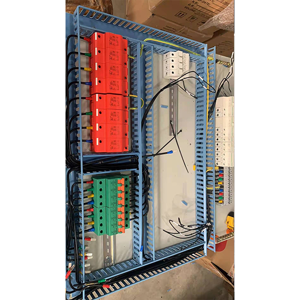 避雷器和防雷 器