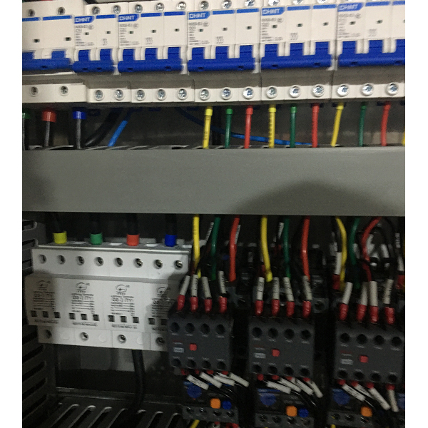 浪涌保護器和避雷 器