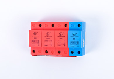 浪涌保護器前 端